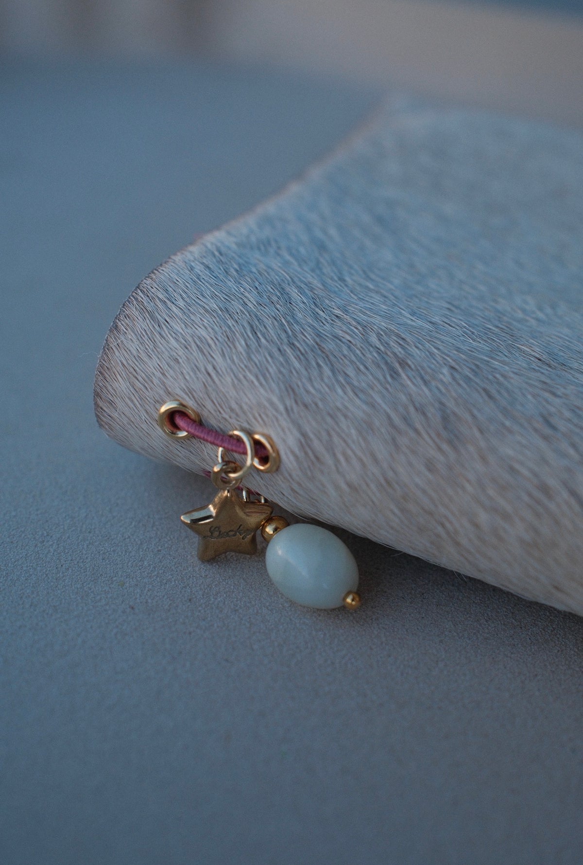 Vol. 7 - Pocket Size Beige Cowhide