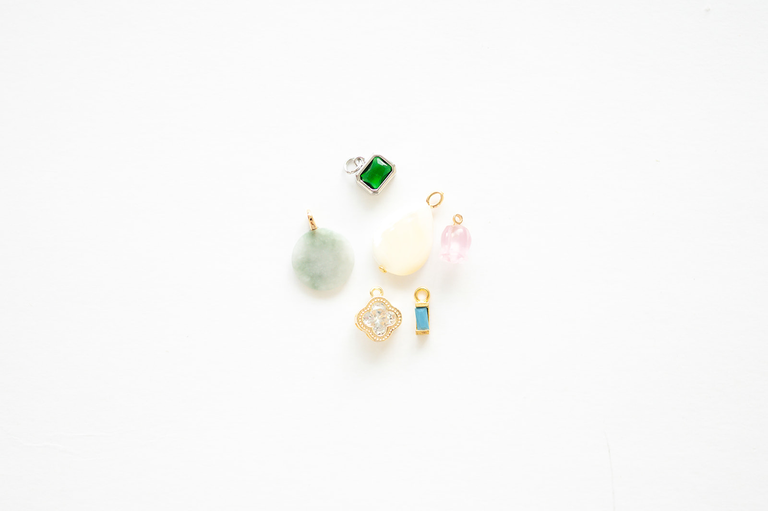 GEMS + PEARLS + STONES