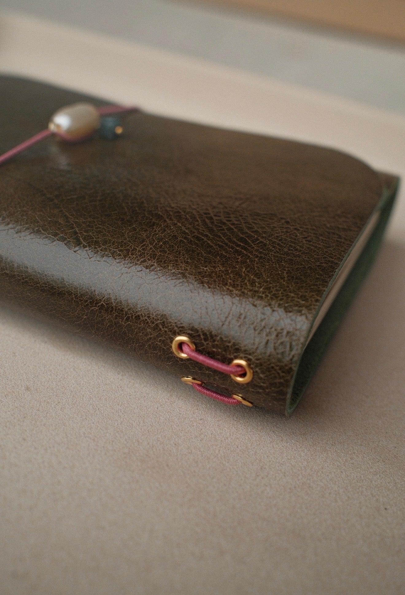 Vol. 6 - Pocket Size Textured Olive Green