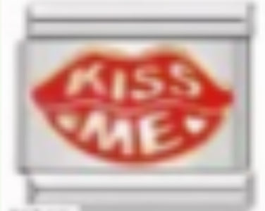 Kiss Me Lips