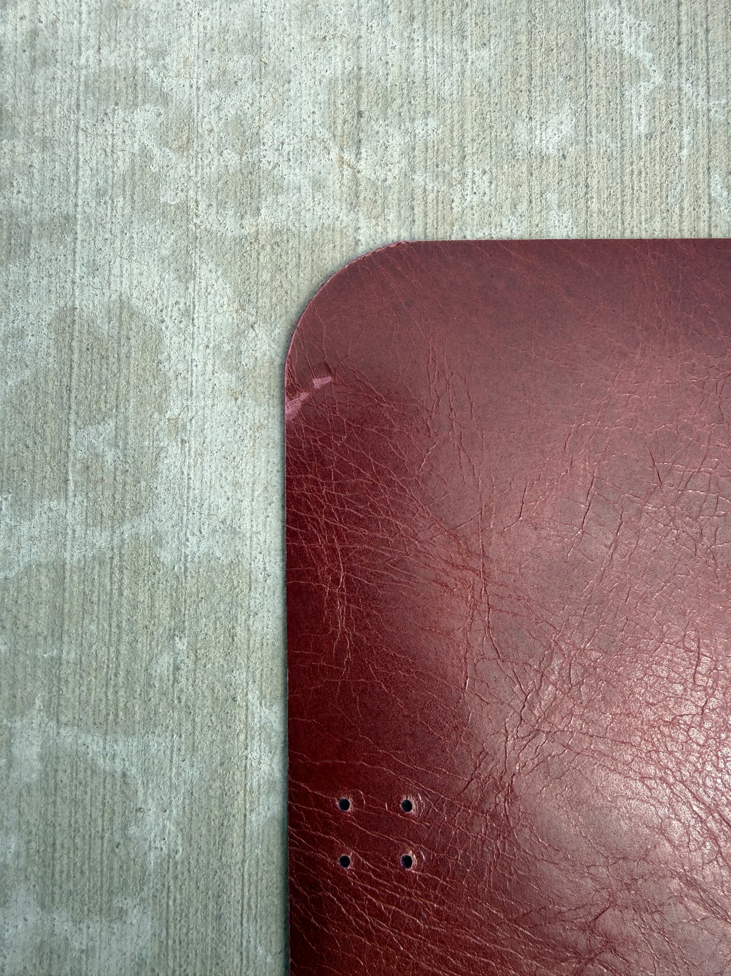 Studio Seconds - A6 maroon